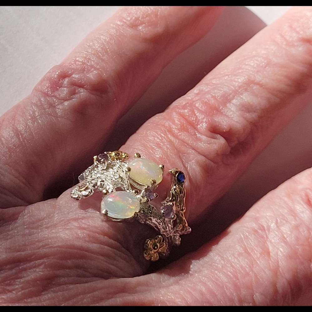Gorgeous sterling silver ring